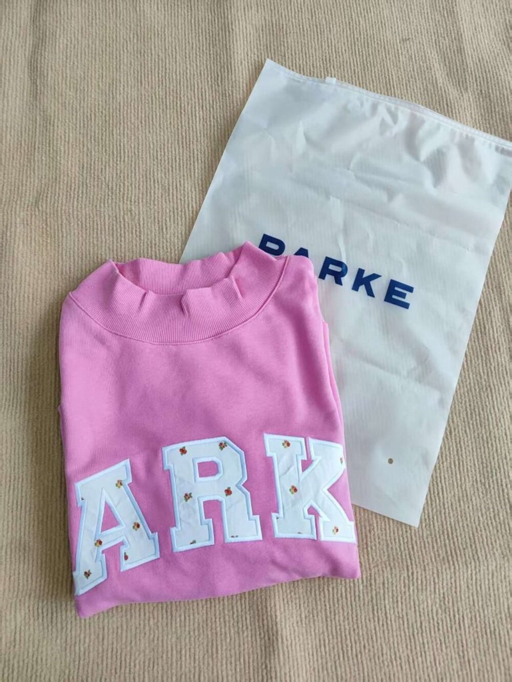 💖Size S/M PARKE Floral Applique Mock Neck Sweatshirt - Picture 7 of 7